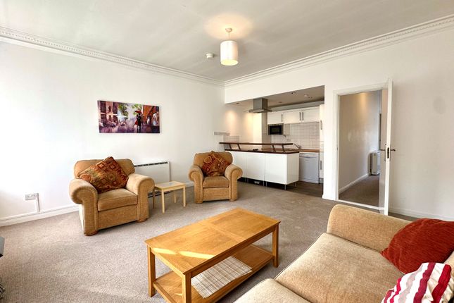 117, Glasgow photo 2