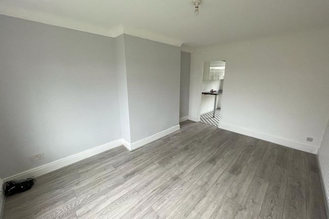 End terrace house to rent in Reeds Road, Liverpool, Merseyside