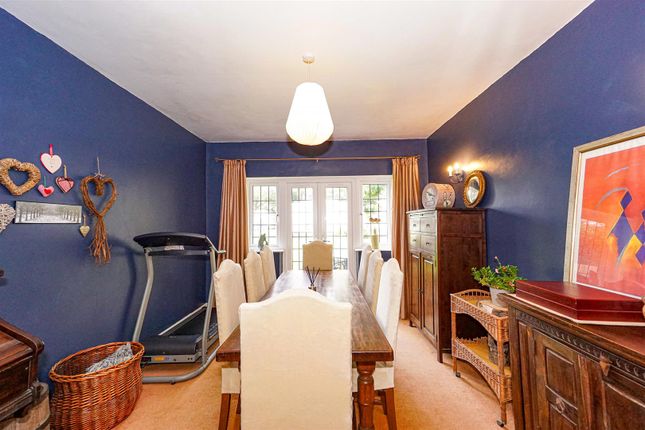 Tudor Close Cottage, Main Road, Hastings photo 4