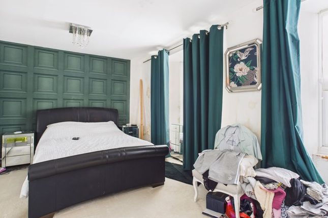 234, Agar Road, Redruth photo 3