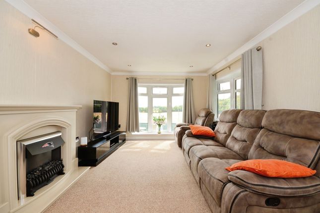 2, The Laurels, Half Moon Lane, Luton photo 2
