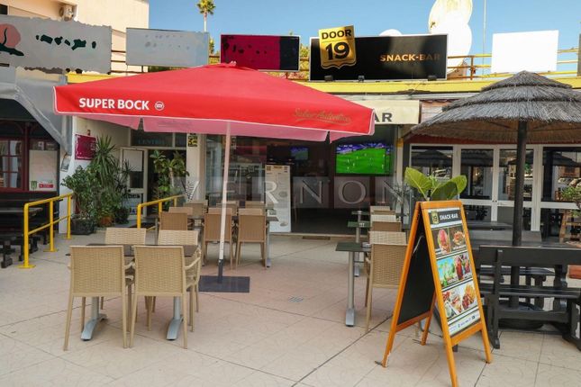 Thumbnail Commercial property for sale in Carvoeiro, Lagoa E Carvoeiro, Algarve