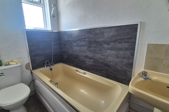 77a, Magdalen Way, GREAT YARMOUTH photo 5
