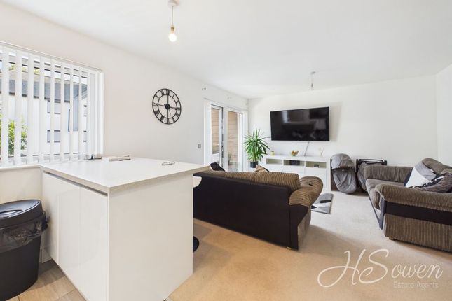 Apartment 7 Maple Place, Willowfield Road, Torquay photo 3