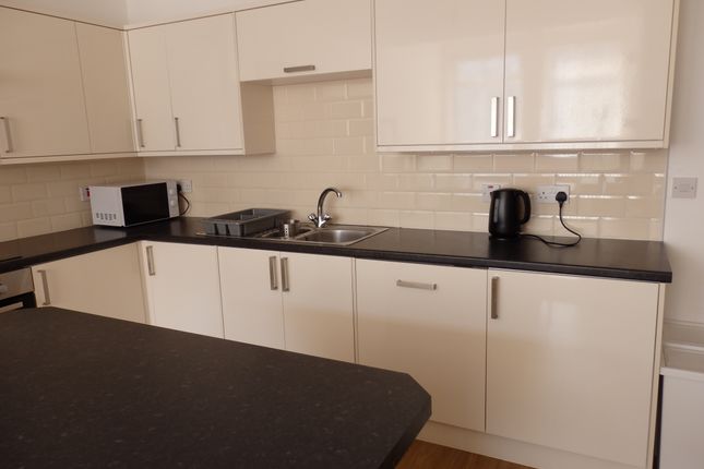196, Whitchurch Road, Cardiff photo 5