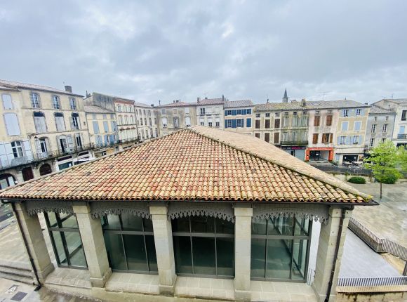 Thumbnail Apartment for sale in Castelnaudary, Languedoc-Roussillon, 11400, France