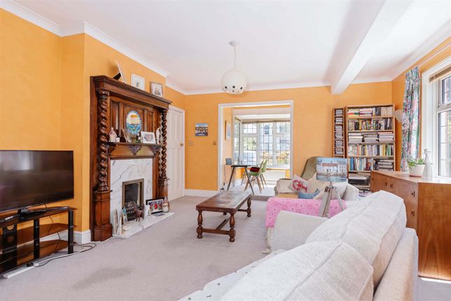 11, Windsor Road, Worthing photo 3
