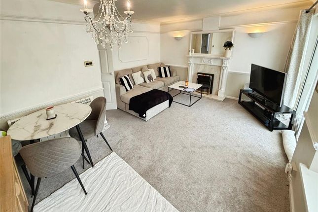 18, Brough Road, Burton-on-Trent photo 3