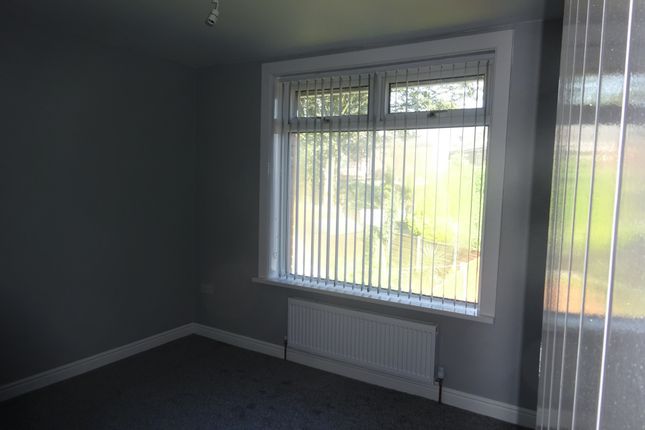 Newark Road, Rochdale photo 5