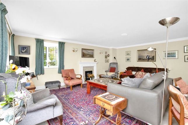 Tanglewood, 2, The Woodlands, Whitehill photo 4