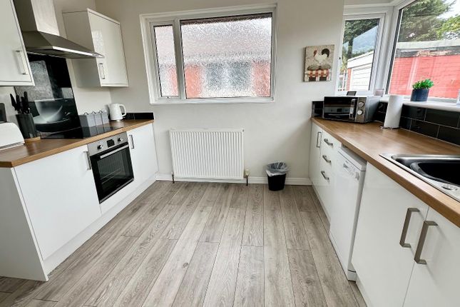 32, Dalton Avenue, Blackpool photo 4