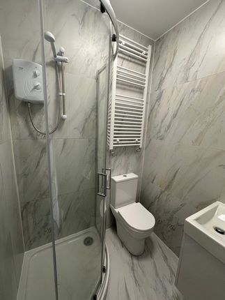 7b, Finchley Lane, London photo 4
