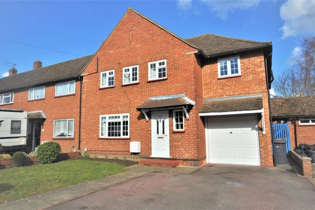 Property to rent in Hornbeam Road, Guildford