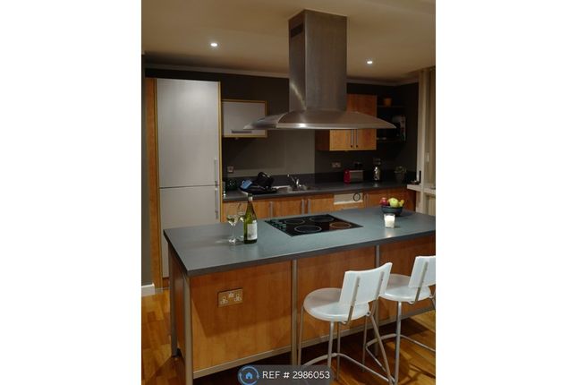 Apartment, The Glasshouse Canal Square, Birmingham photo 3