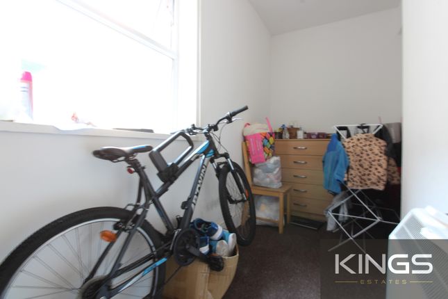 Flat 8, 3, Terminus Terrace, Southampton photo 5