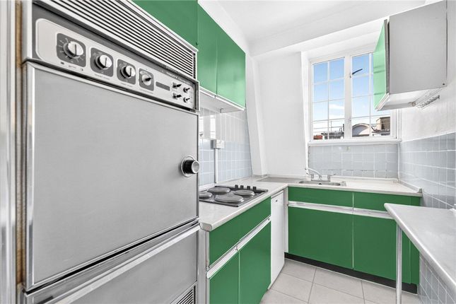 Chelsea Manor Street, London photo 3