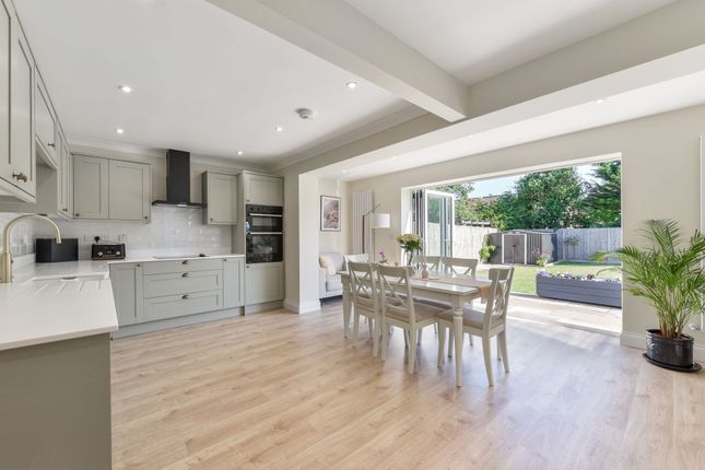 6 Elm Grove, Chichester photo 2