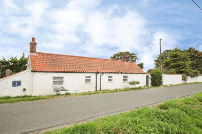 2-bed house on The Cottage, Mill Road, Theddlethorpe, £180,000