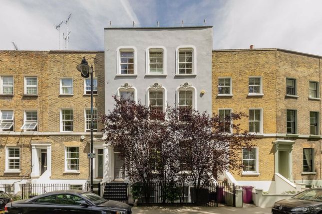 Thumbnail Terraced house to rent in Cadogan Terrace, London