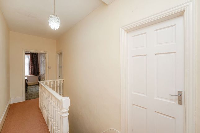 36 Kingsley Road, London photo 4