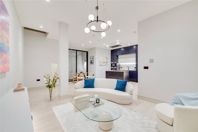 Thumbnail Flat for sale in Fulham Palace Road, Fulham