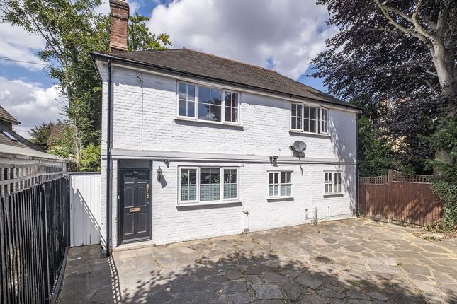 Thumbnail Detached house to rent in Ridgway, London