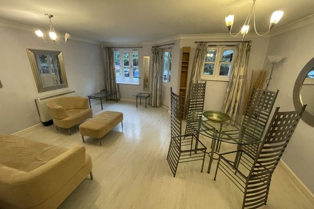 Flat 2, Meadow Court, Birmingham photo 3