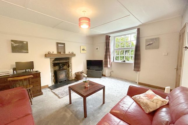 19, Cross Street, Helston photo 3
