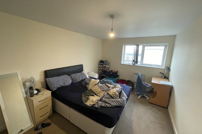 Flat to rent in Church Street, Leicester