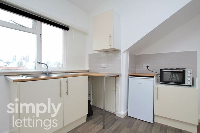 F10, 11, Burlington Street, Brighton photo 5