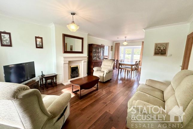 15, Parkside Road, Edwinstowe photo 2