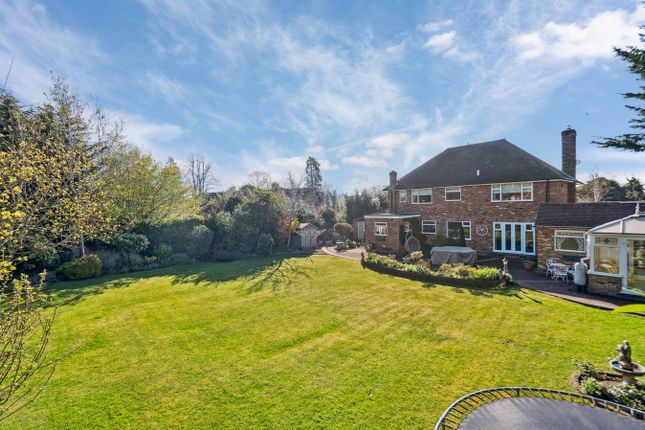 Cadena House, Norwood Lane, Iver photo 3