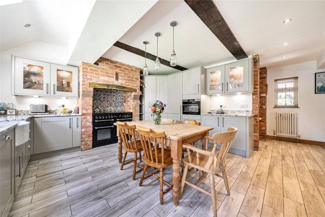 1 Dairy Farm Cottages,, Ridge Lane, Hook photo 3