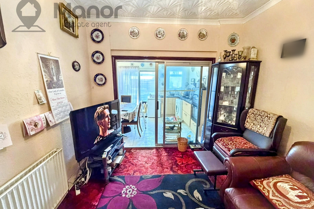 39 Chesterford Road, London photo 3