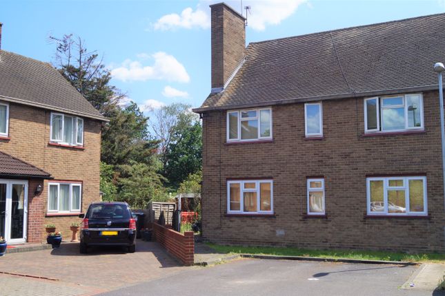 Find 2 Bedroom Properties To Rent In Lower Edmonton Zoopla