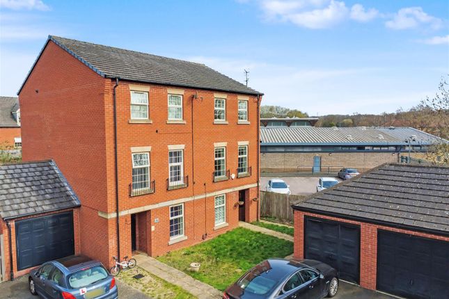 4-bed house on 7, Lido Close, Nottingham, £250,000