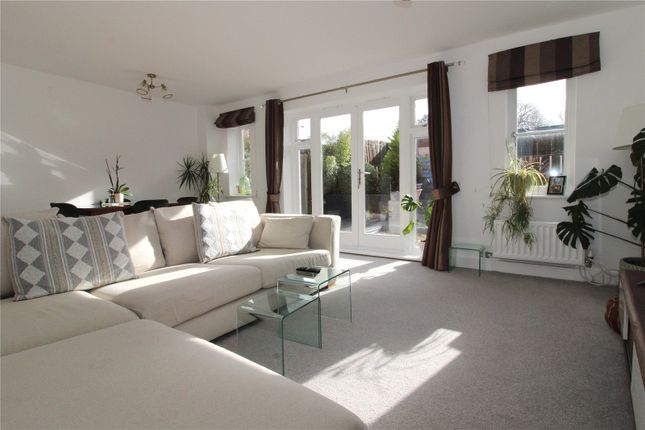 87, Boundary Walk, Fareham photo 2