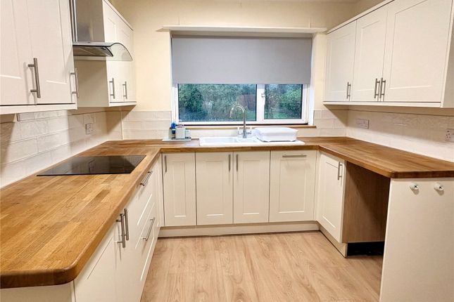 16, Butts Mead, Shaftesbury photo 2