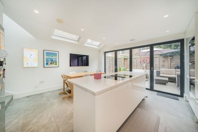62, Ballater Road, London photo 3
