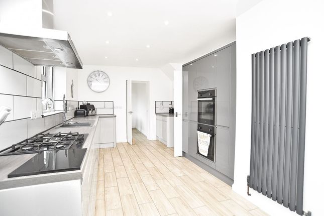 50 Pasture Crescent, Knaresborough photo 3