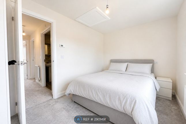 Longwall Drive, Ince, Wigan photo 5