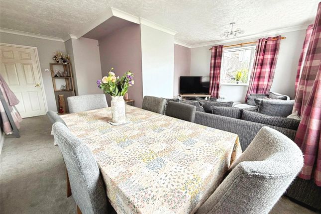 212, College Road, Sandhurst photo 3