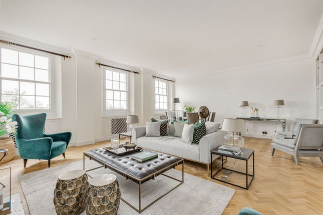 Thumbnail Flat for sale in Hyde Park Gardens, London