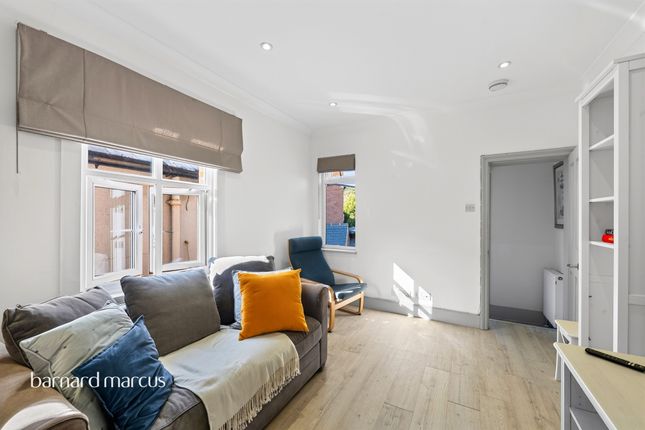 38a, High Street, Epsom photo 2