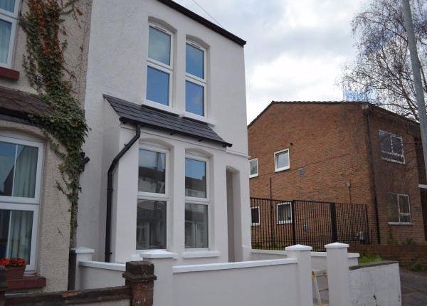 Room to rent in Linkfield Road, Isleworth