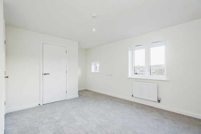 Semi-detached house for sale in Clements Way, Shrivenham, Swindon