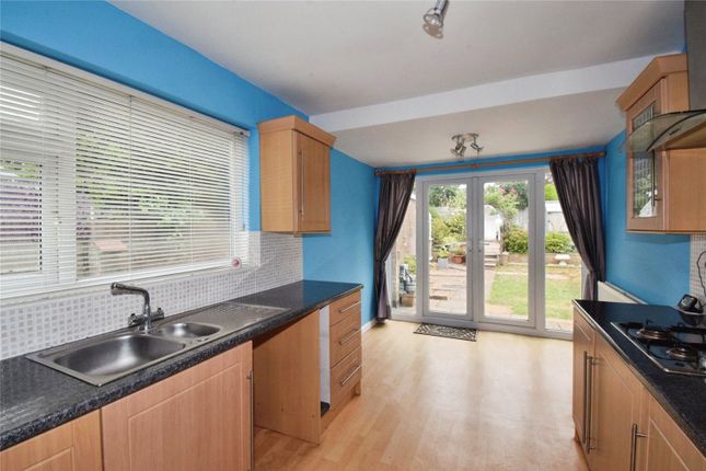 2, Gloucester Crescent, Leicestershire photo 3