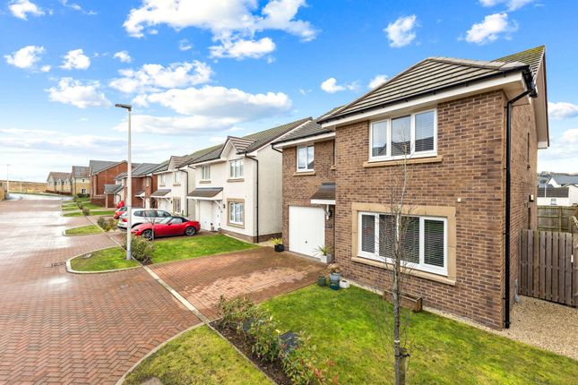 18 Prestney Burn Road, Auchterarder photo 4