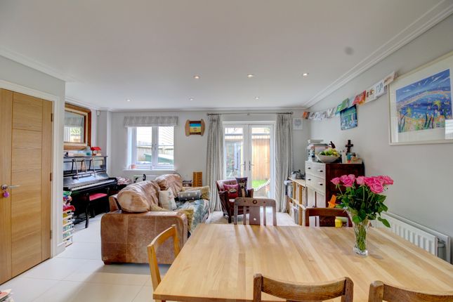 End terrace house for sale in Hunters Place, Hindhead