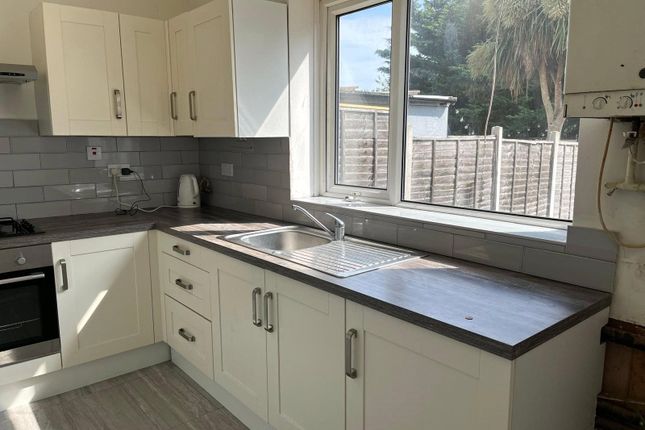 58, Woodbank Road, Bromley photo 3